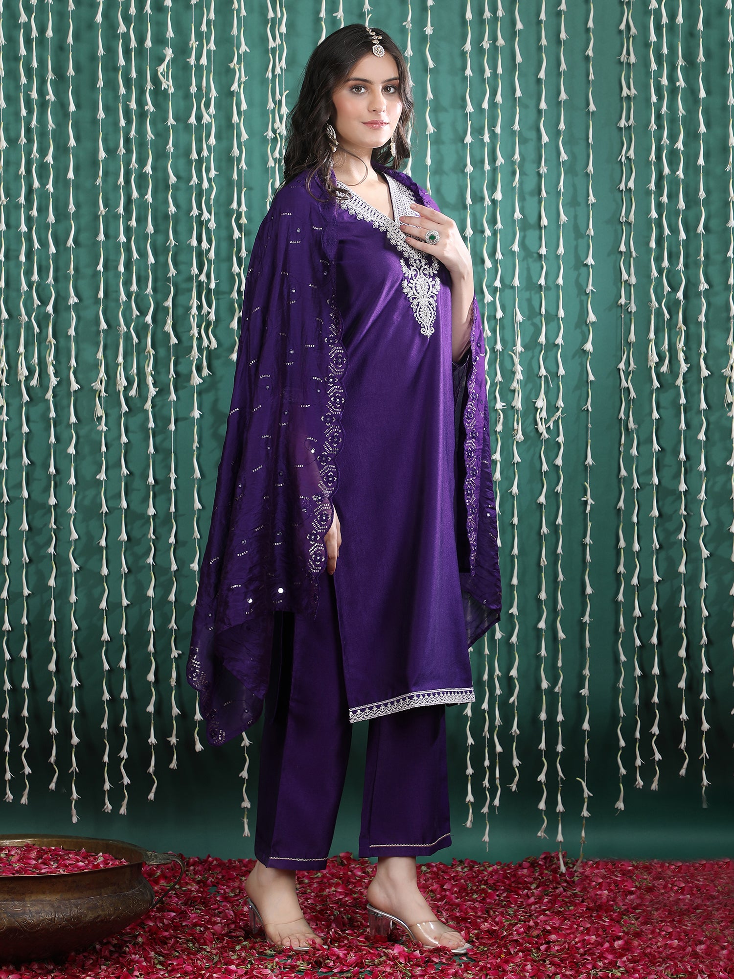 Women Ethnic Motifs Embroidered Regular Thread Work Kurta with Palazzos & With Dupatta